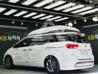2016 KIA Carnival