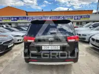 2016 KIA Carnival