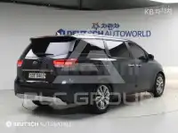 2016 KIA Carnival
