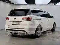 2016 KIA Carnival