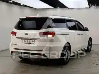 2016 KIA Carnival