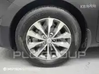 2016 KIA Carnival