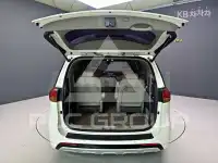 2016 KIA Carnival