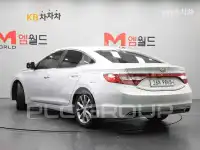 2016 Hyundai Grandeur