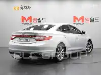 2016 Hyundai Grandeur