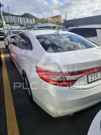 2016 Hyundai Grandeur