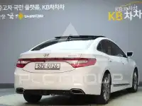 2016 Hyundai Grandeur