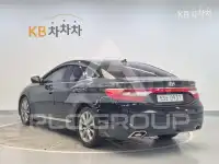 2016 Hyundai Grandeur