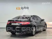 2016 Hyundai Grandeur