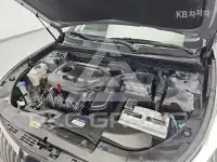 2016 Hyundai Grandeur