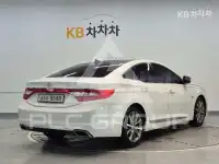 2016 Hyundai Grandeur
