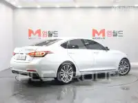 2016 Hyundai Genesis