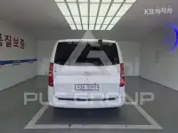 2016 Hyundai Starex