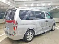 2016 Hyundai Starex
