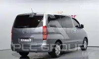 2016 Hyundai Starex