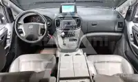 2016 Hyundai Starex
