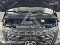 2016 Hyundai Starex