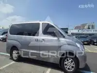 2016 Hyundai Starex