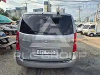 2016 Hyundai Starex