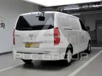 2016 Hyundai Starex