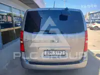 2016 Hyundai Starex