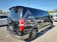 2016 Hyundai Starex