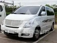 2016 Hyundai Starex