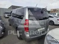 2016 Hyundai Starex