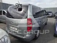 2016 Hyundai Starex