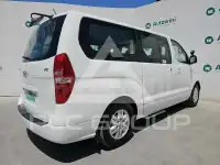 2016 Hyundai Starex