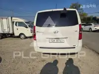 2016 Hyundai Starex