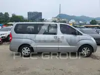 2016 Hyundai Starex