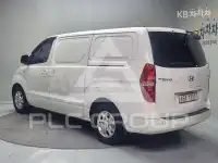 2016 Hyundai Starex