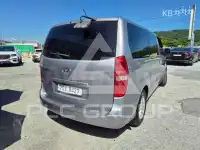 2016 Hyundai Starex