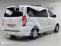 2016 Hyundai Starex