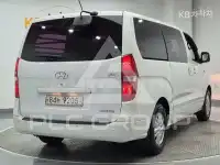 2016 Hyundai Starex