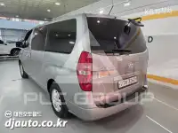 2016 Hyundai Starex
