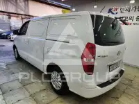 2016 Hyundai Starex