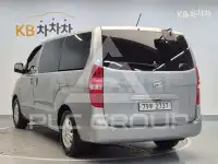 2016 Hyundai Starex