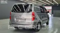 2016 Hyundai Starex