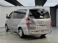 2016 Hyundai Starex