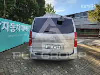 2016 Hyundai Starex