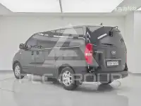 2016 Hyundai Starex