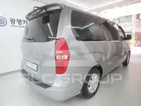 2016 Hyundai Starex