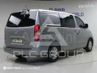 2016 Hyundai Starex