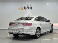 2016 Renault Sm6