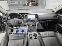 2016 Renault Sm6