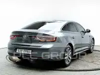 2016 Renault Sm6