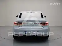 2016 Renault Sm6