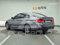 2017 BMW 523
